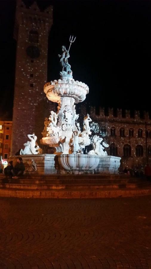Bnb Trento Luaran gambar